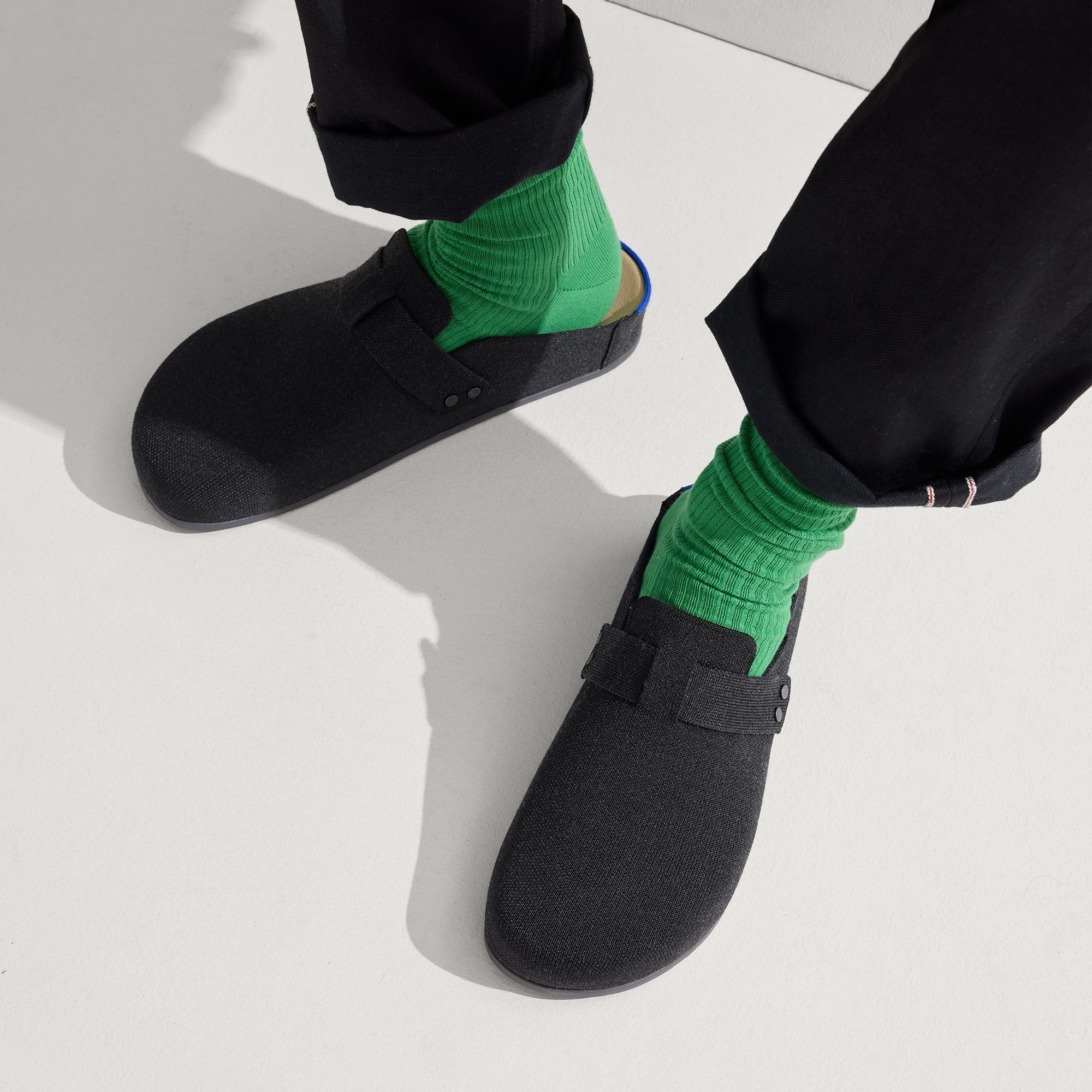 Rothys - The Men’s Clog – Soft Black