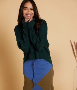 diamond sweater deep forest 1
