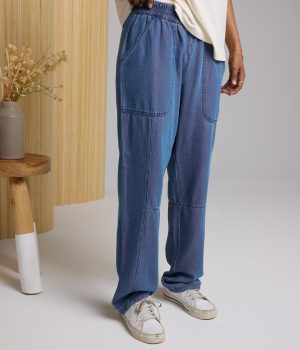 flo pant dark wash 1
