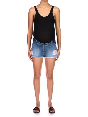 karlie boyfriend maternity jean short sprawling 1