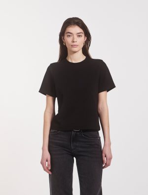 compact cotton boxy t shirt in black 1