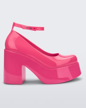 doll heel 1