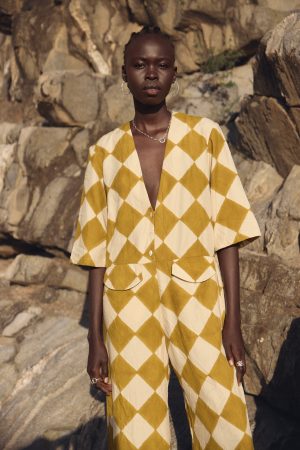 jumpsuit mustard diamond 1