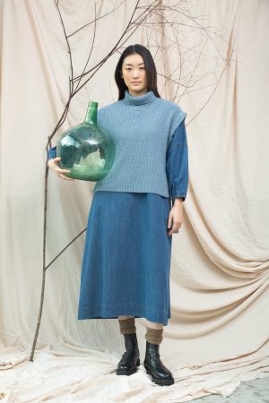 kanon recycled wool knitted vest in sky blue marl 1
