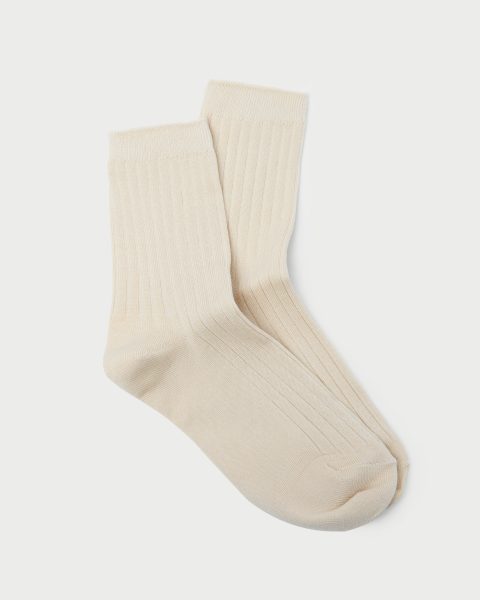 le bon shoppe white trouser sock 1