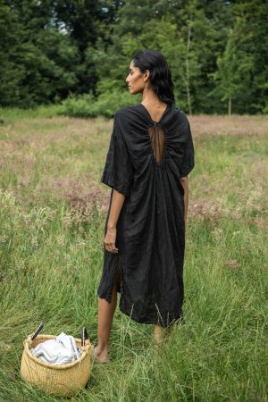 monique linen dress in black 1