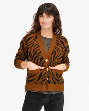 oscar cardigan 1