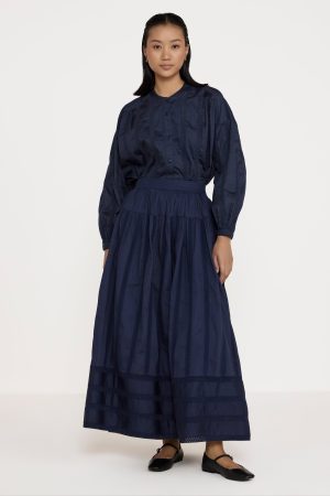 relaxed skirt navy lace 1