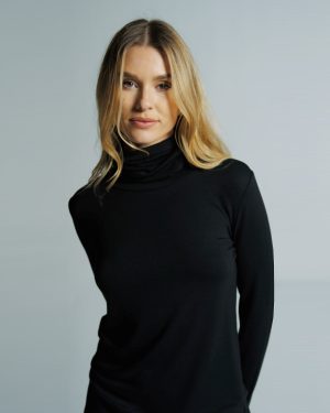 the turtleneck 1