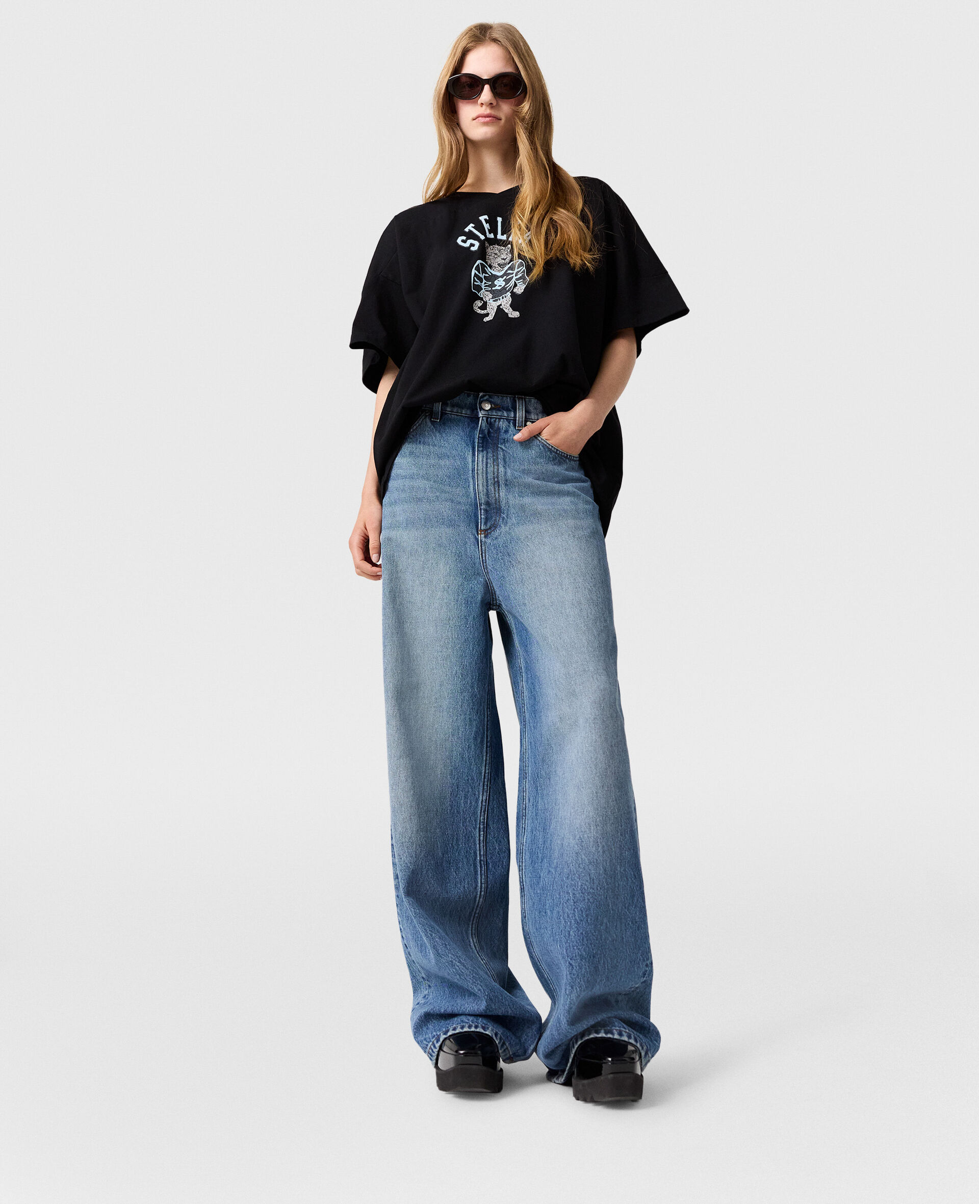 Faded Wide Leg High Rise Denim Jeans