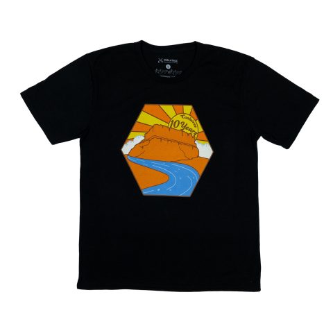 10 year tee decade of comfort and advanture 1