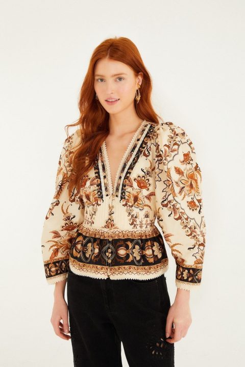 sand majestic garden lace puff sleeve organic cotton blouse 1