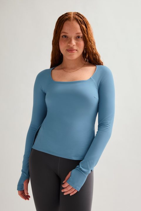 tahoe reset high low long sleeve top 1